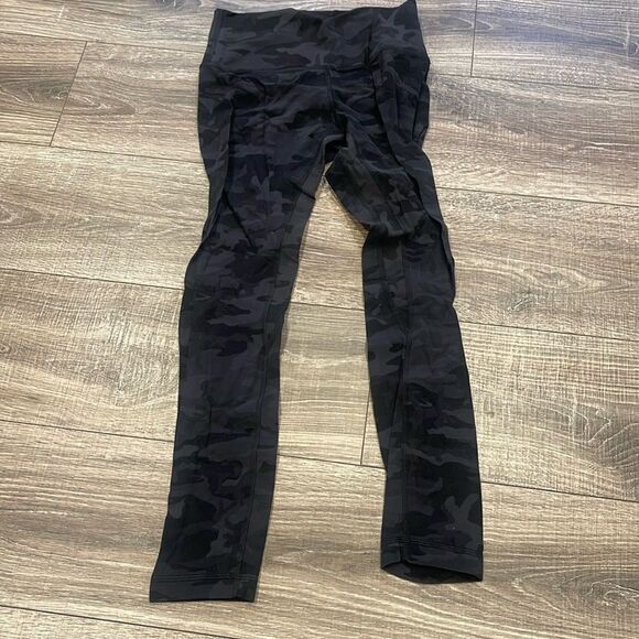 Lululemon camo Align Pant - 24” inseam - Picture 1 of 4